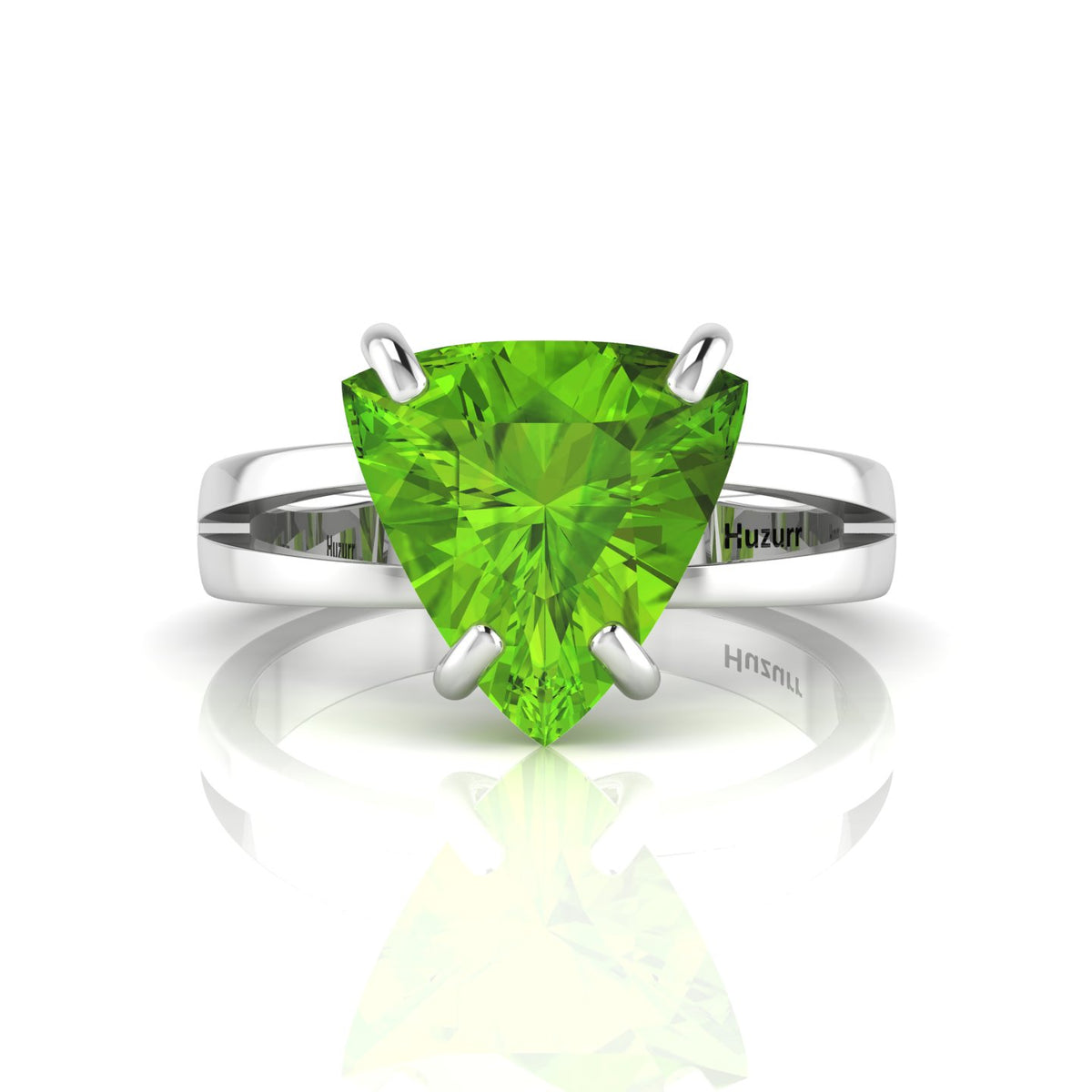 925 Silver Trillion Curved Peridot Ring